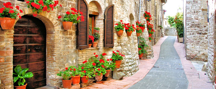 tuscany streets